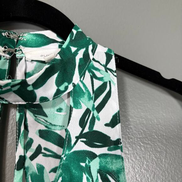 Olivaceous Women's Green Tropical Vacation Halter Top - Size Small - Resort Wear - Picture 2 of 7